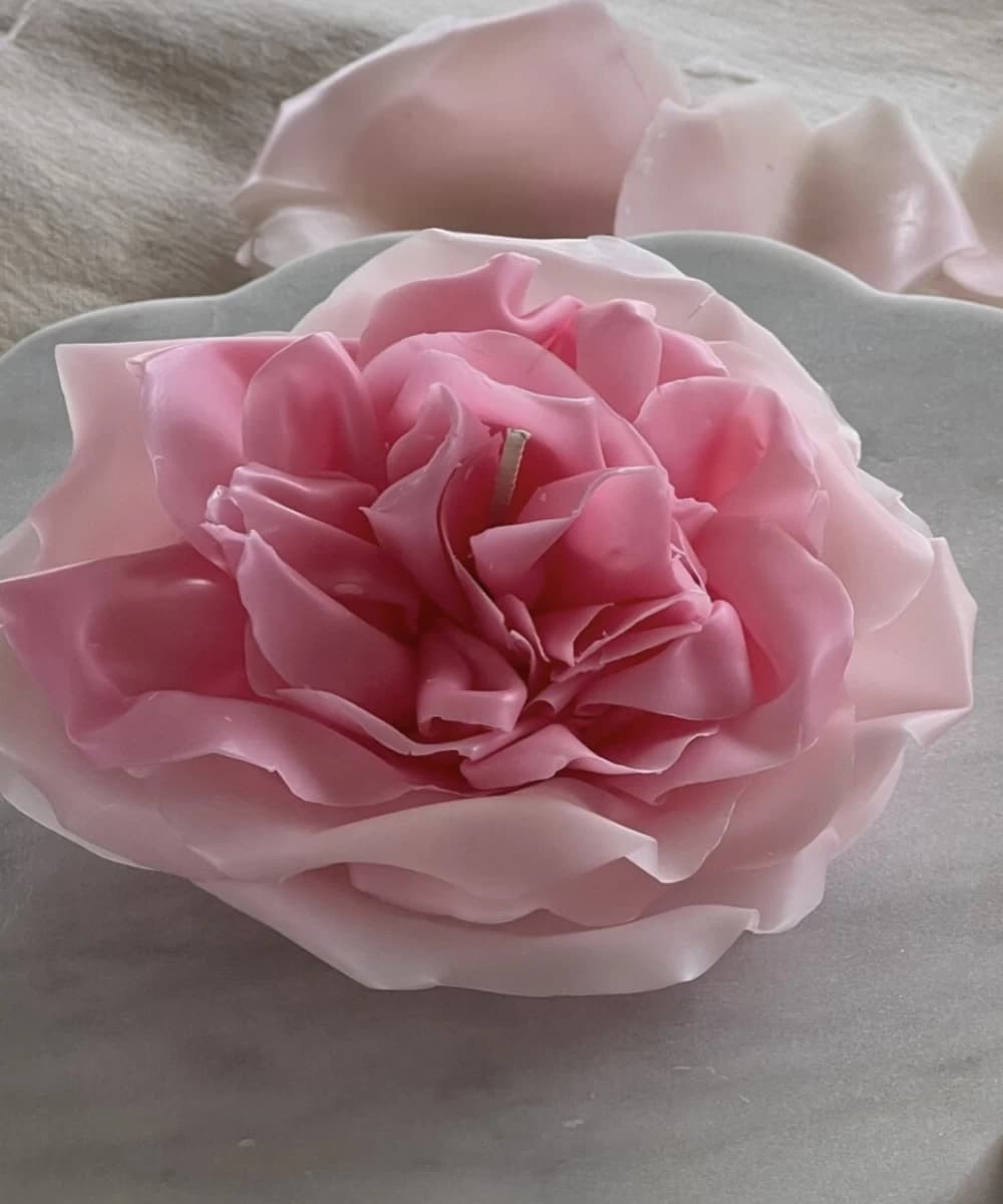 Realistic Garden Peony Candle